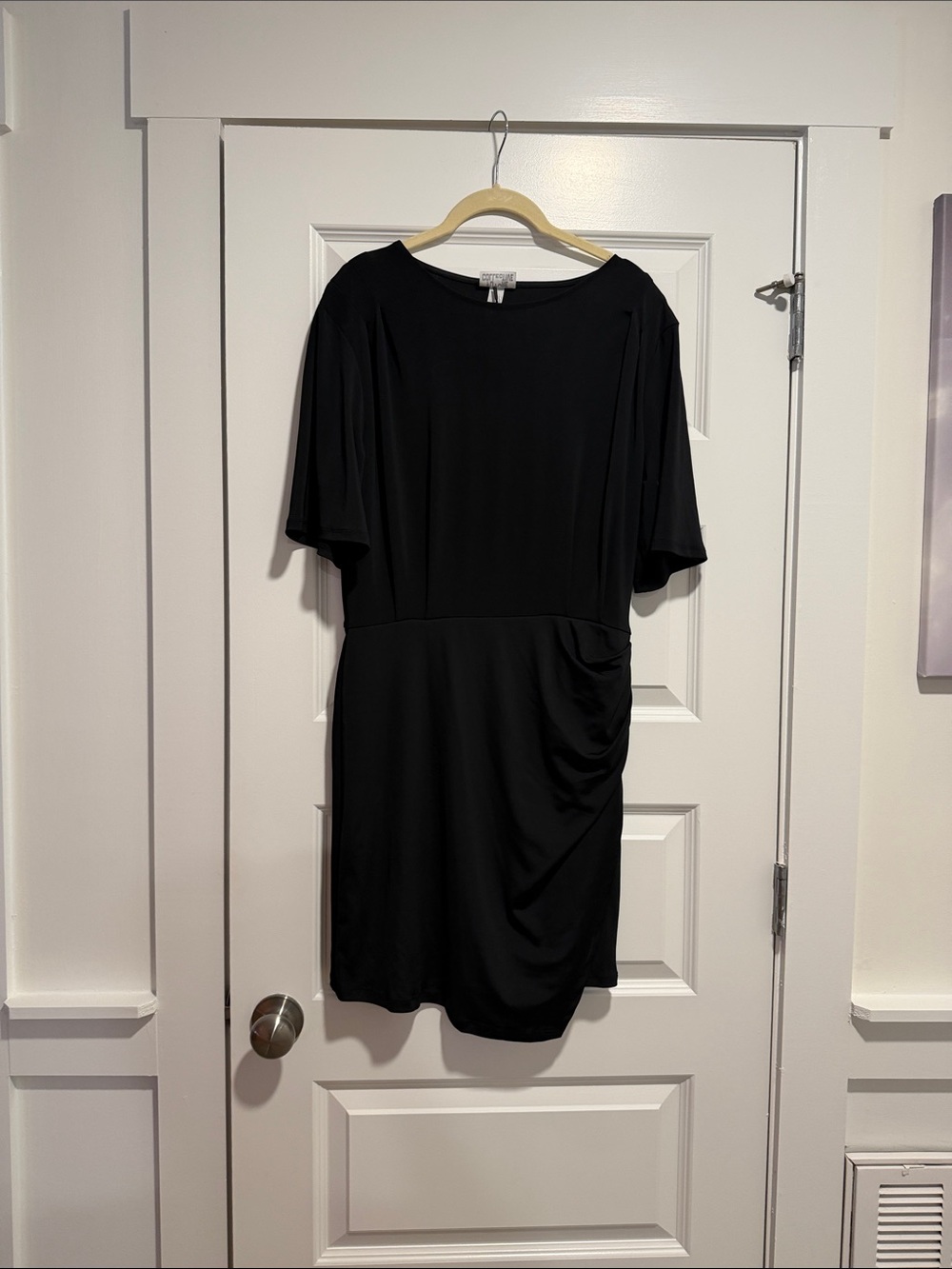 Women's Black Short Sleeve Draped Waist Mini Dress